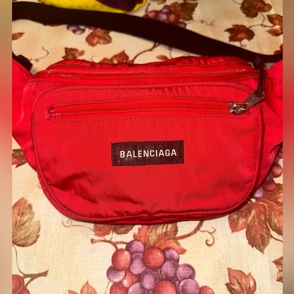 BALENCIAGA DEMNA red logo dual pocket nylon black waist belt crossbody bag - Picture 3 of 16